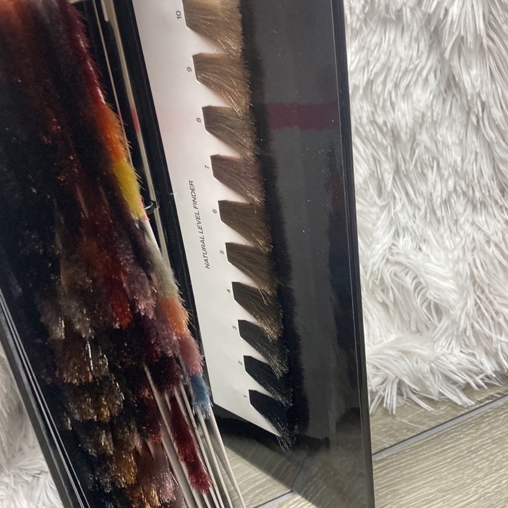 Redken Shades EQ Pink and Black Haircolor Set swatch book - Picture 6 of 16
